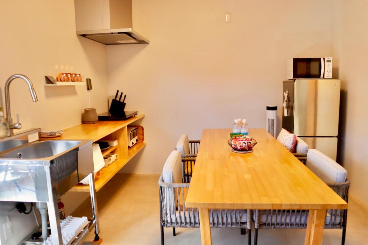 מוטובו Hotel Little Swiss House מראה חיצוני תמונה
