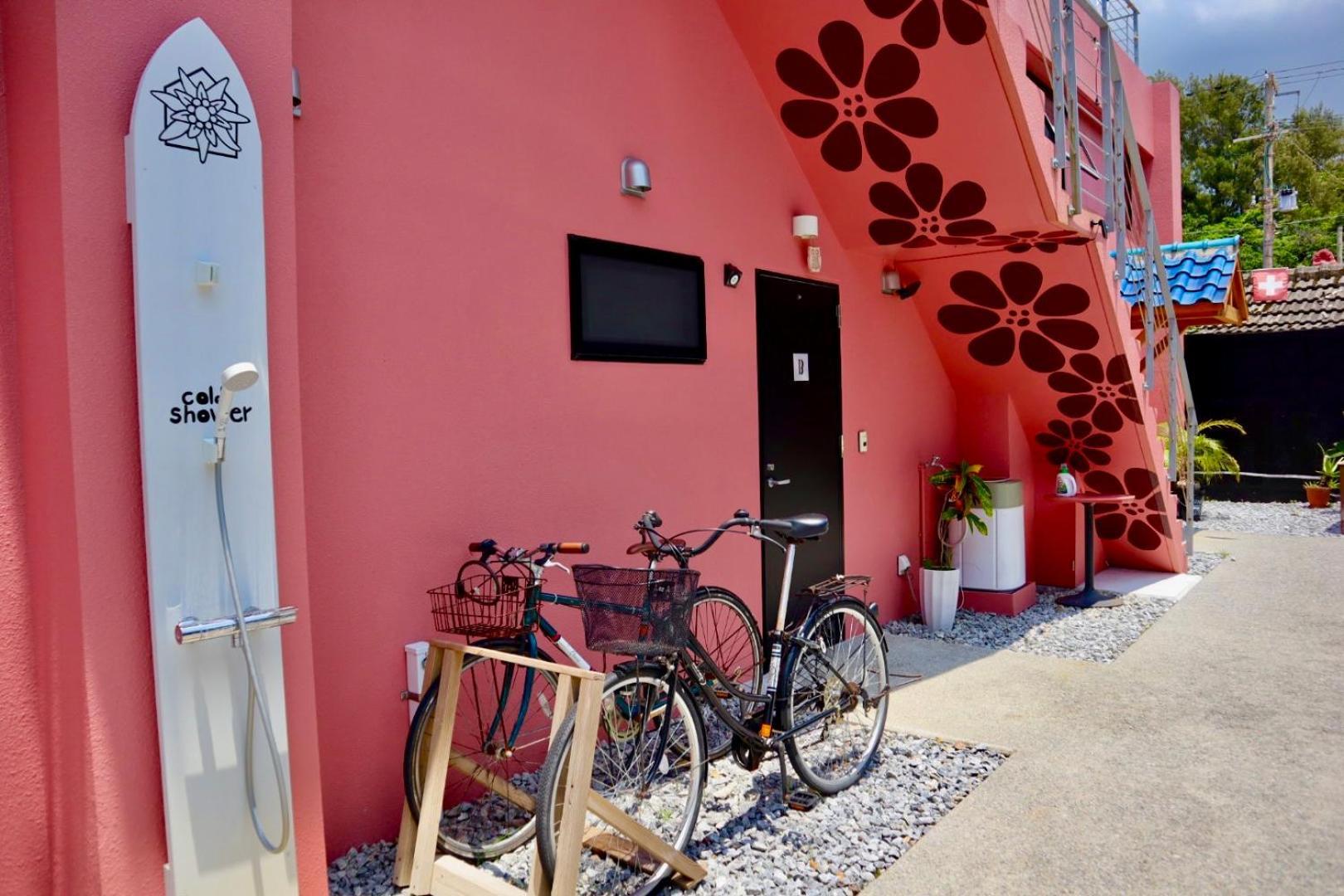 מוטובו Hotel Little Swiss House מראה חיצוני תמונה